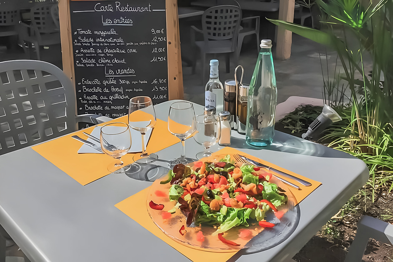 notre restaurant la piscine a calvi