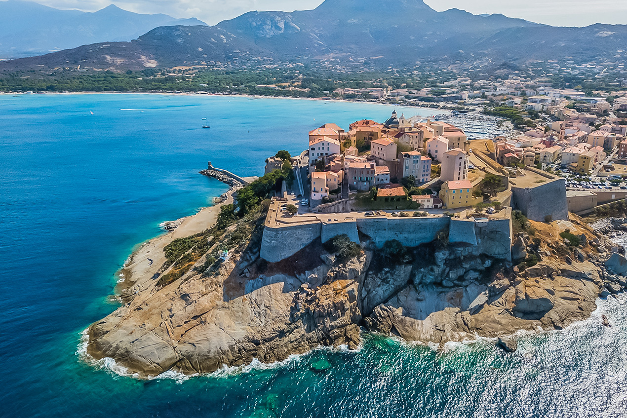 que faire a calvi et aux alentours