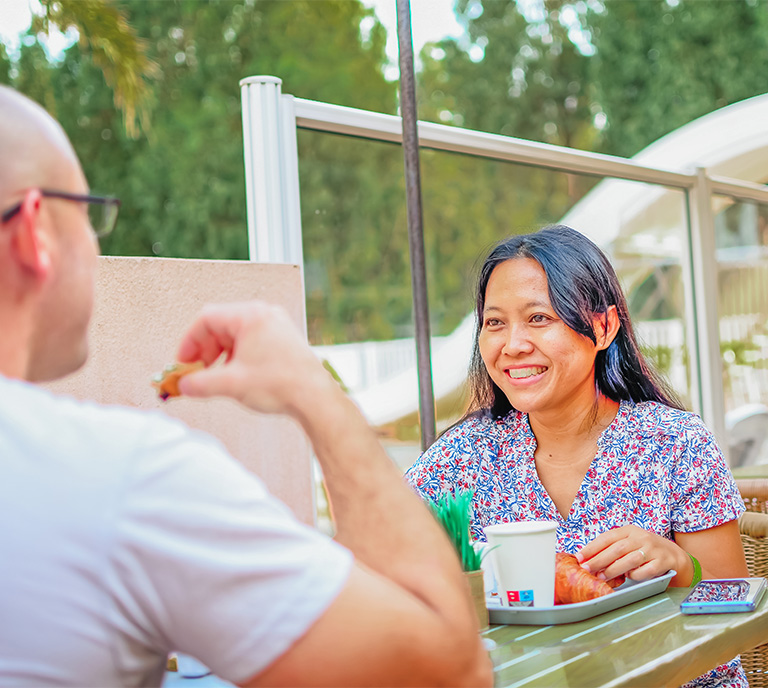 sejour les pieds sous la table