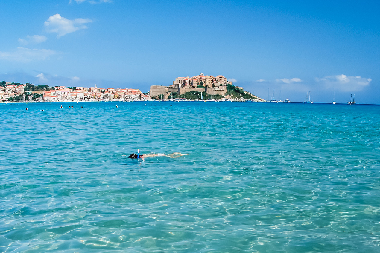 snorkeling baie de calvi